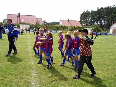 2004